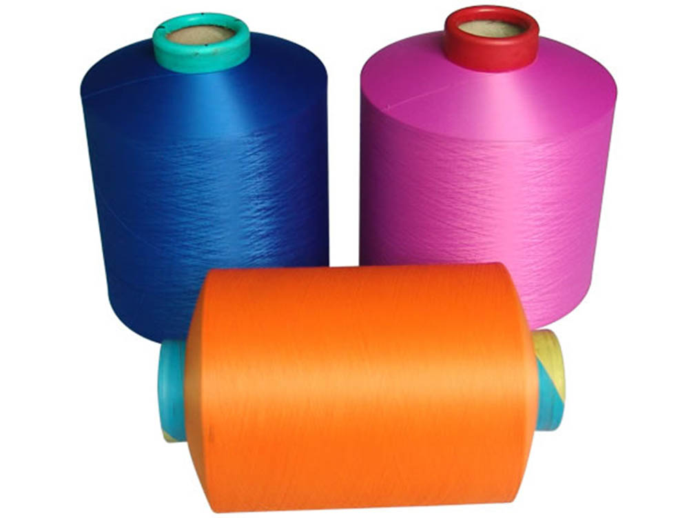 Polyester filament yarn